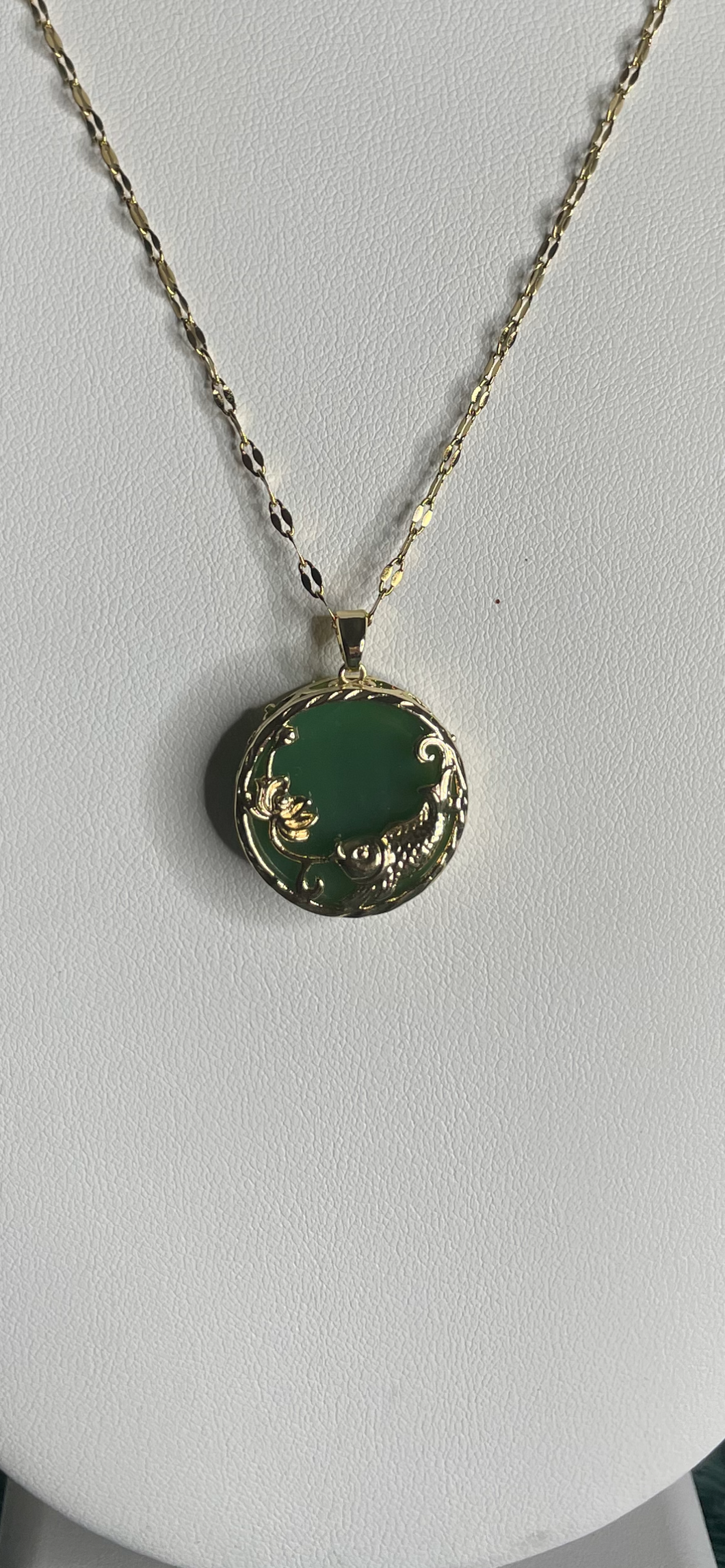 Jade Agate Pendant Necklace